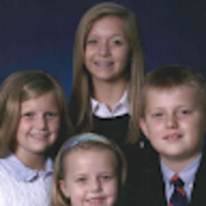 Meet your Posher, Elizabeth